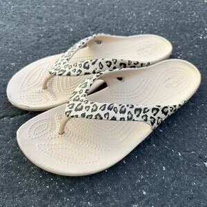 Crocs Kadee II Sandals Womens 9 Flip Flops Gold Leopard Print Slip On Thong 669